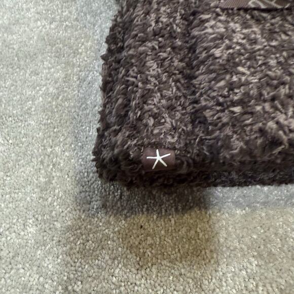 Barefoot Dreams NWT CozyChic Pom Pom Beanie Scarf Set Espresso Cocoa Dark Brown - Picture 6 of 10